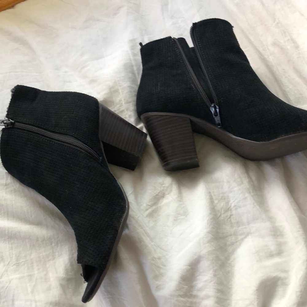 black heel booties !